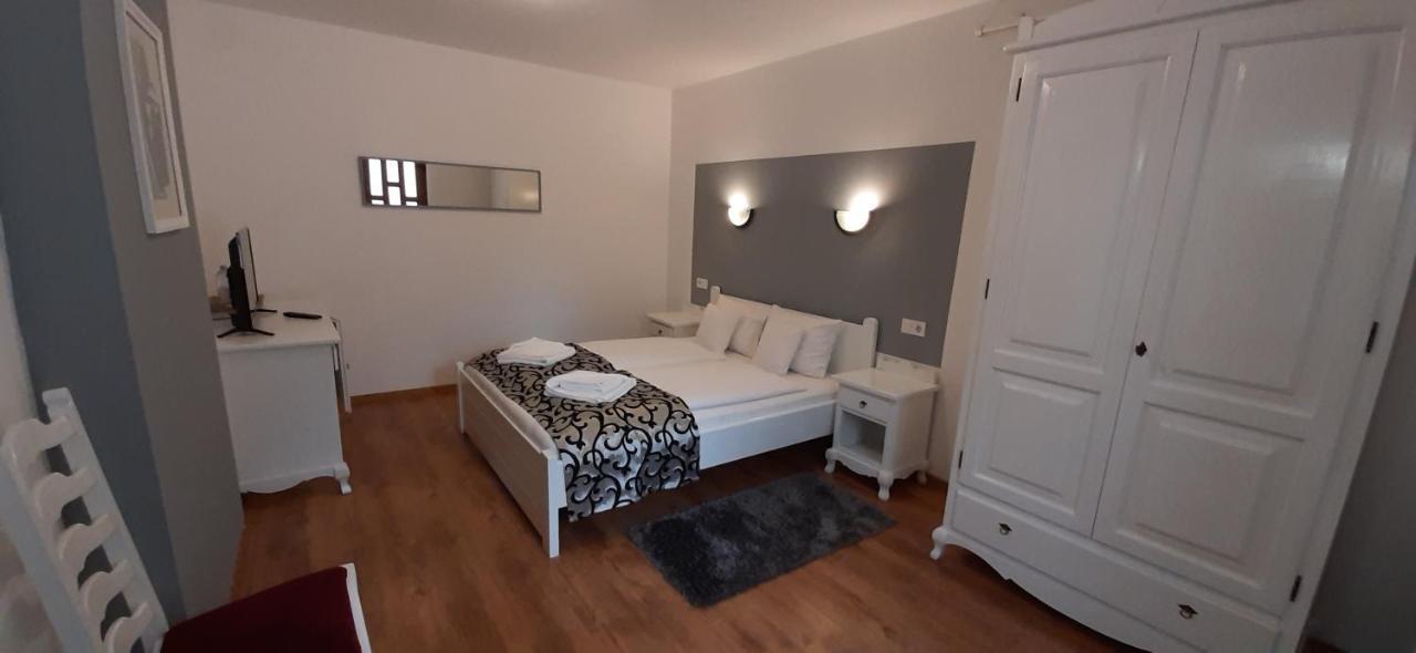 Gasthof Clara Sibiu Room photo